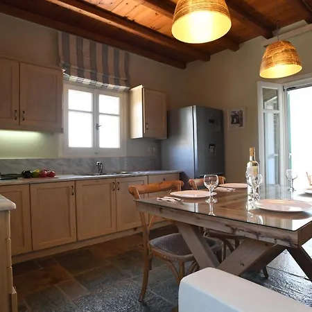 Laurel House בית נופש