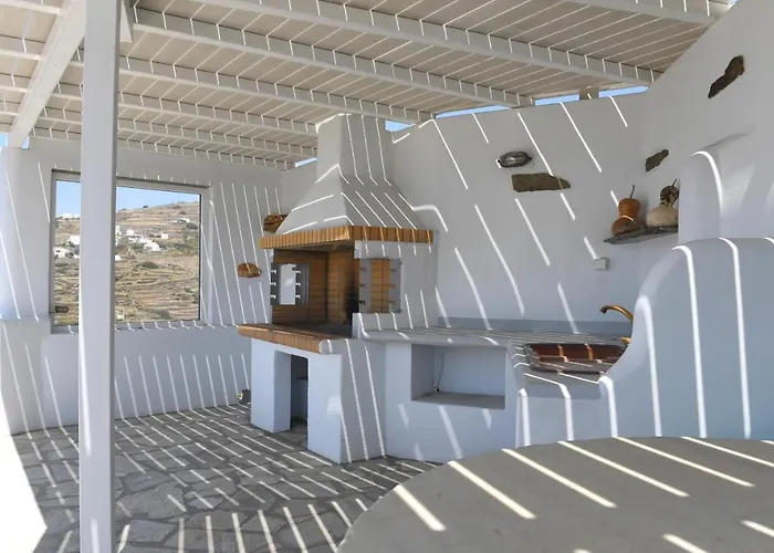 Holiday home Laurel House *