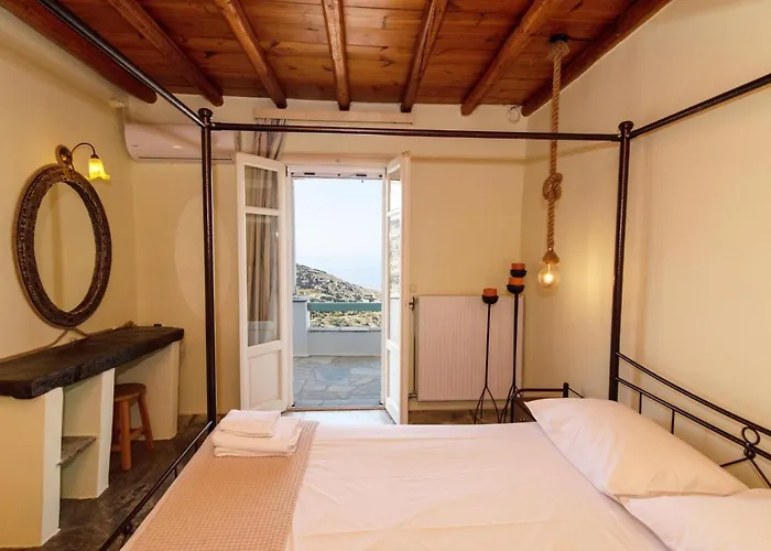 Semesterbostad Laurel House *